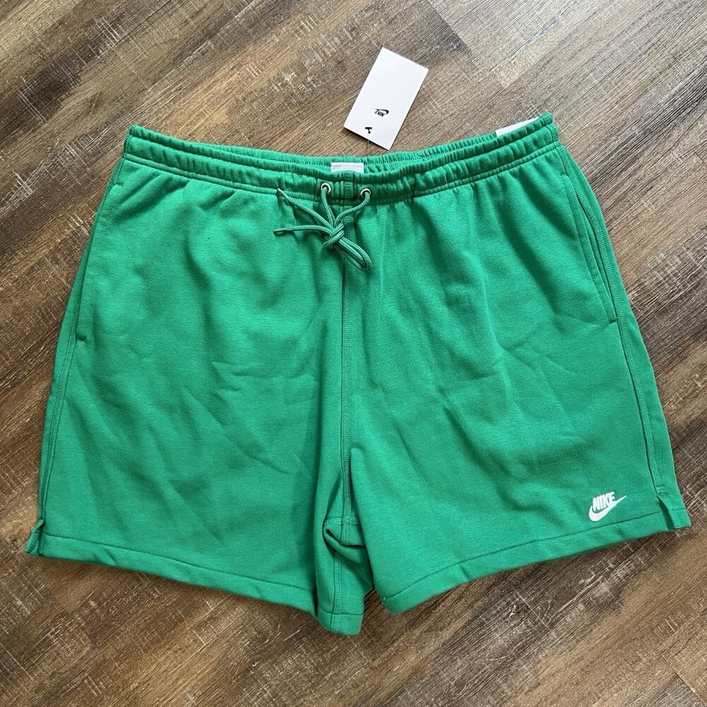 Nike Shorts Sz XL Mens Green Club French Terry Flow $55